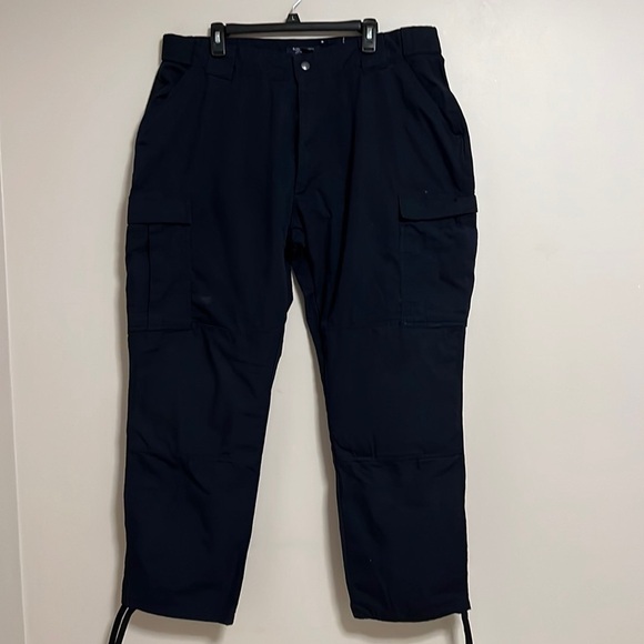 5.11 Tactical Men's Ripstop Tdu Adjustable Lightweight Work Pants, Style 74003 - Picture 4 of 12